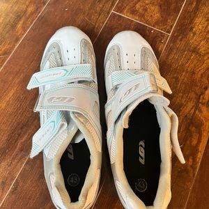 Garneau spin shoes nine shoes size 11 womens